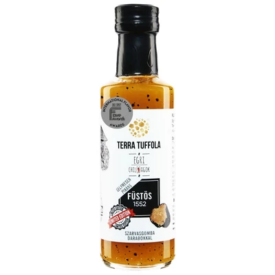 Egri Chiliagok Terra Tuffola Füstös 1552 chili szósz szarvasgomba darabokkal és olajjal, ezüstérmes, 100 ml